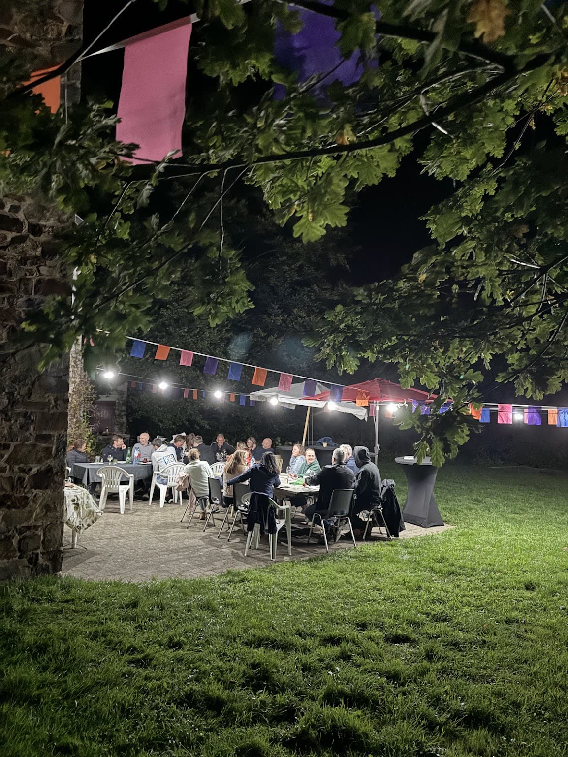 Vrienden op het terras